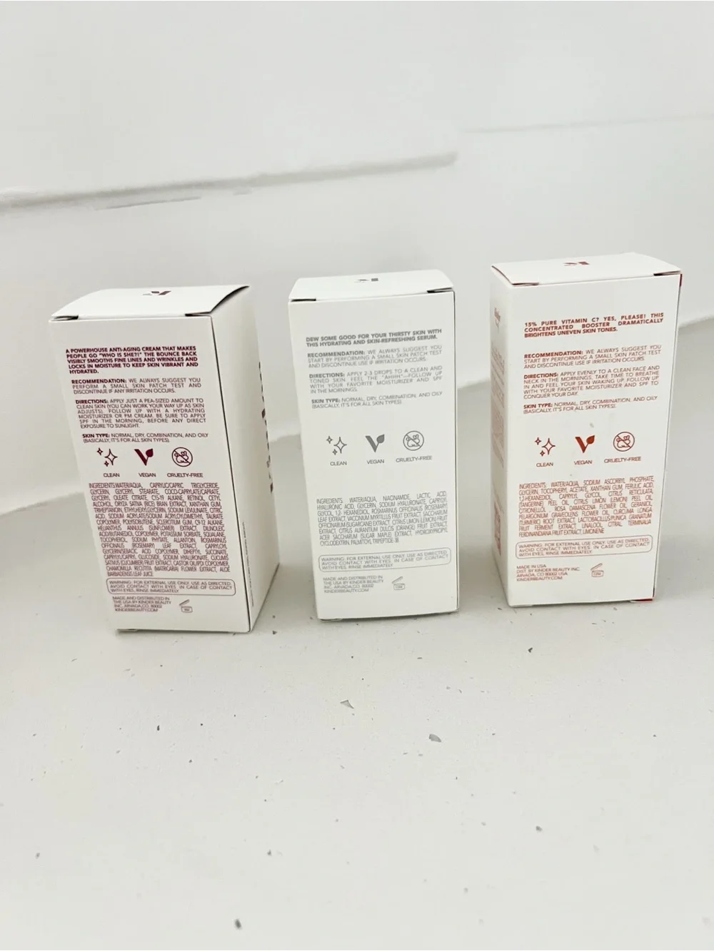 Kinder Dew-Gooder Hydrating Serum — White
